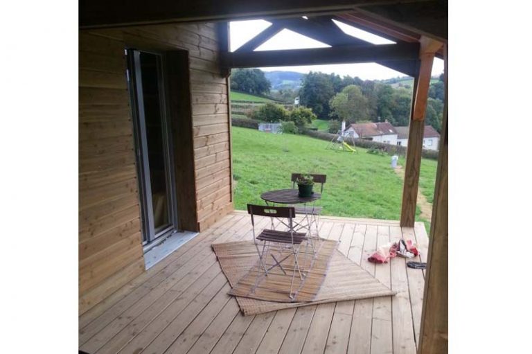 Terrasse maison en ossature bois à Buffières (69)