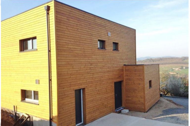 Maison en ossature bois au Bois-d'Oingt dans le Rhône