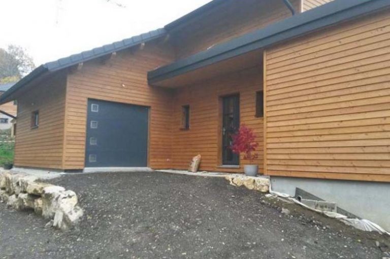 Maison en ossature bois à Saint-Ours dans le Puy-de-Dôme